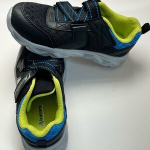 Kids Black and Blue Airators Sneakers Size 11